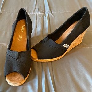Toms black cork wedge size 8